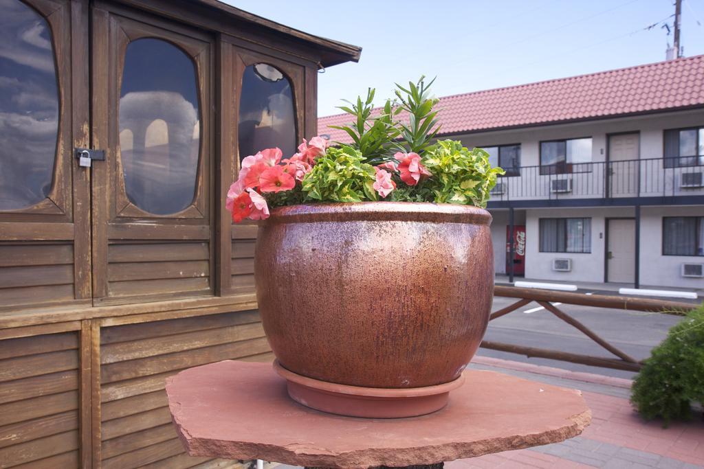 Gateway Inn And Suites Салайда Екстер'єр фото